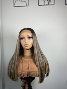 Ivory Wig - Image 4